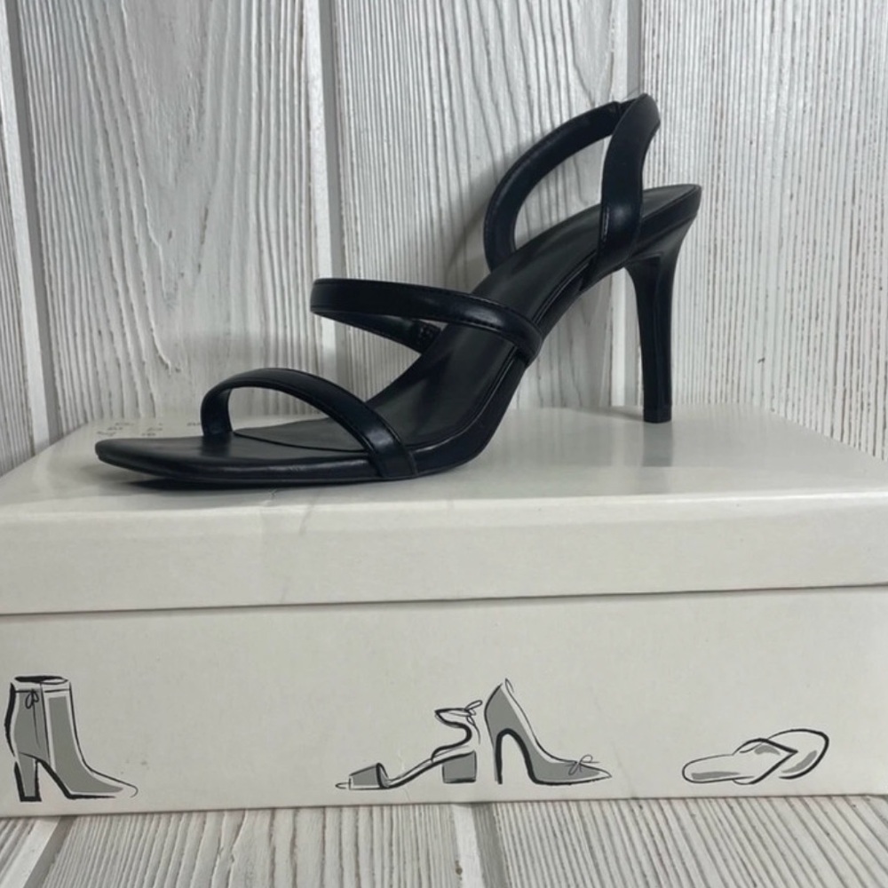 Sleek Black High Heeled Sandals